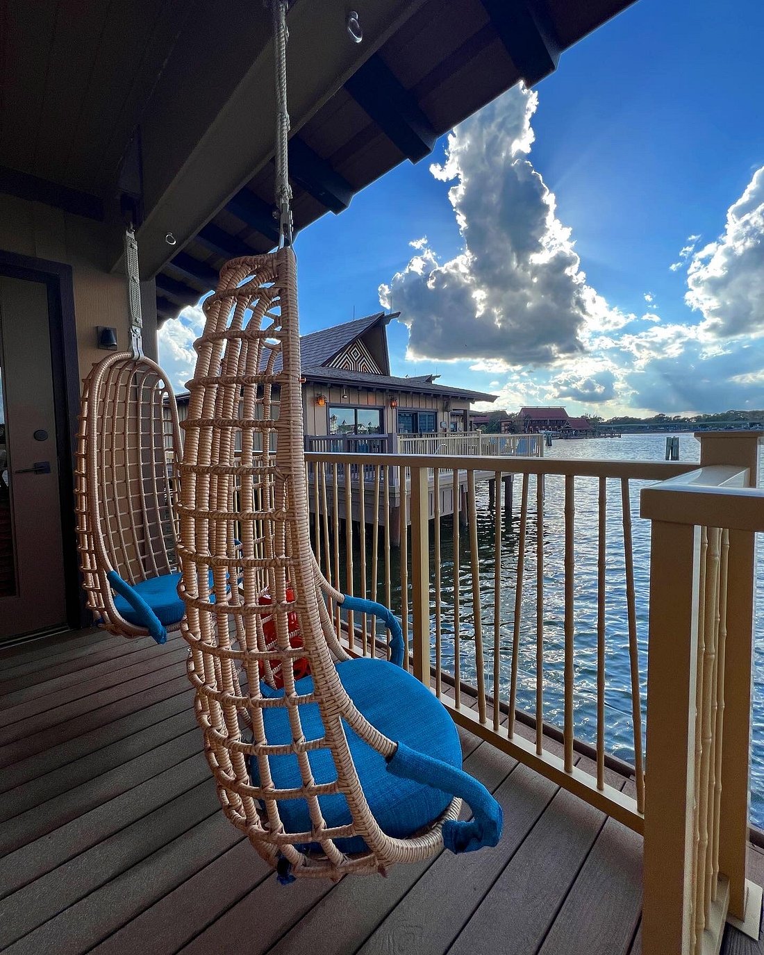 polynesian bungalow view